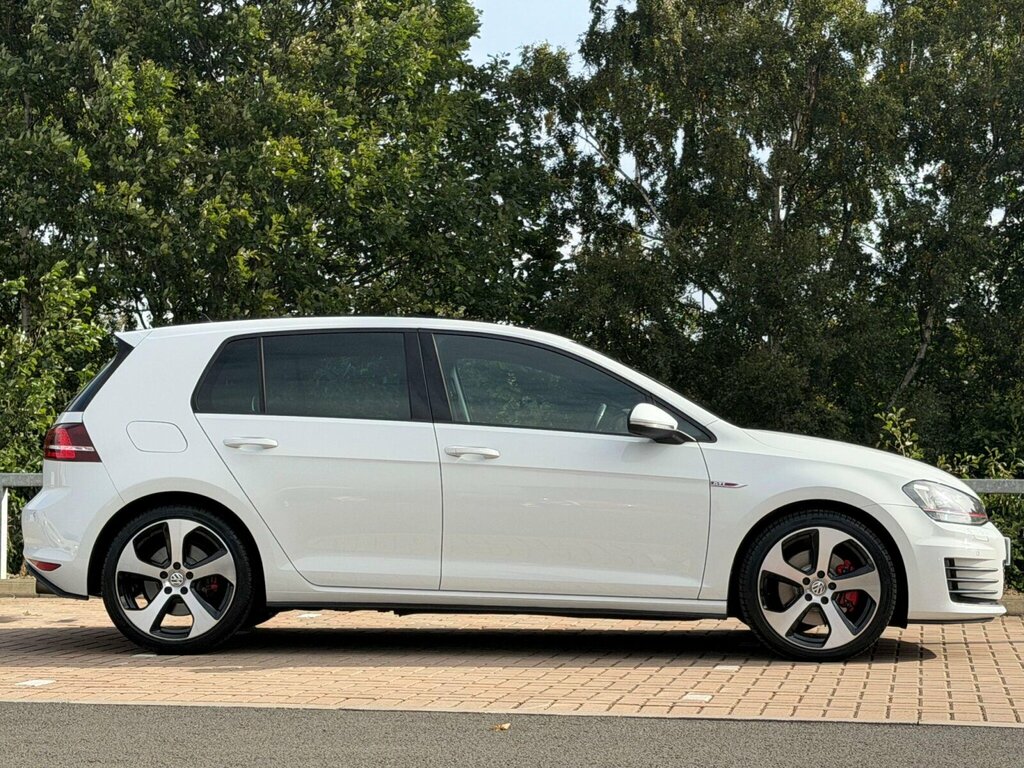 Volkswagen Golf 2.0 Tsi Gti White #4