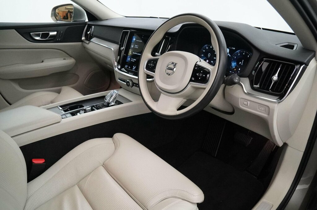 Volvo V60 Estate Grey #37