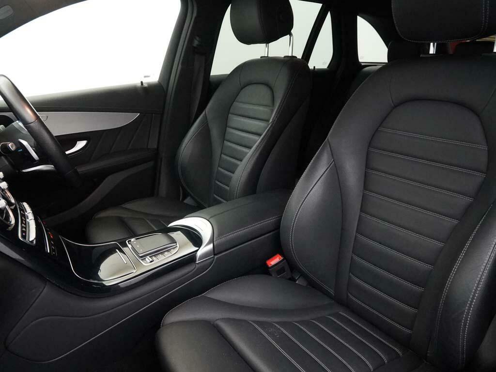 Mercedes-Benz GLC Class 300De 4Matic Amg Line Premium Plus 9Gtron Black #39