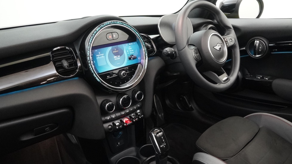 Mini Convertible 2.0 Cooper S Sport Convertible Steptron White #49