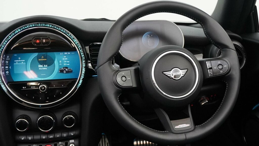 Mini Convertible 2.0 Cooper S Sport Convertible Steptron White #9