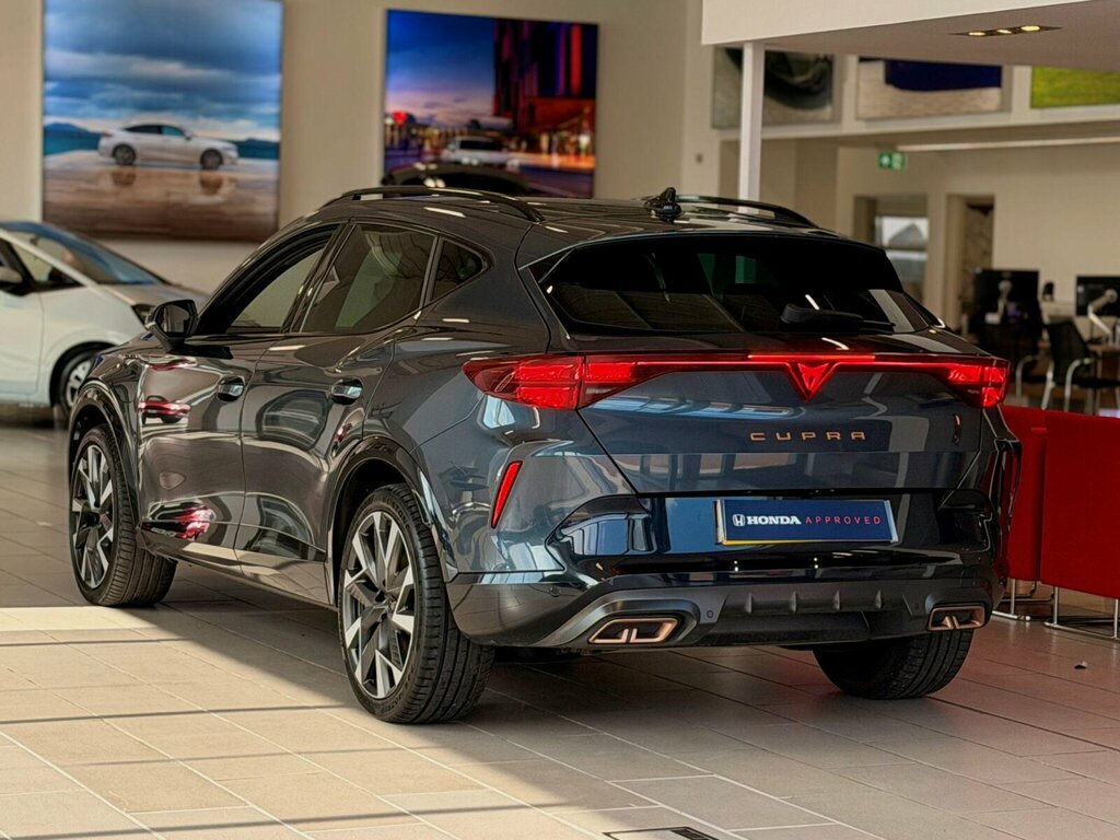 Cupra Formentor 1.5 Ehybrid 25.8Kwh Vz First Edition Suv Petro Brown #32