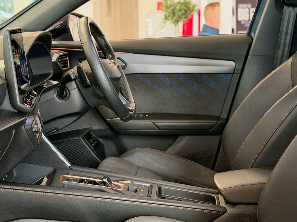Cupra Formentor 1.5 Ehybrid 25.8Kwh Vz First Edition Suv Petro Brown #21