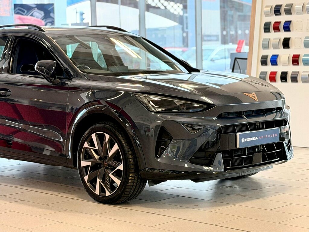 Cupra Formentor 1.5 Ehybrid 25.8Kwh Vz First Edition Suv Petro Brown #31