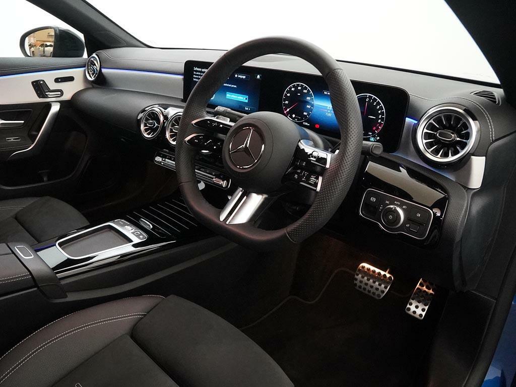 Mercedes-Benz CLA Class Cla 220D Amg Line Premium Tip Blue #16