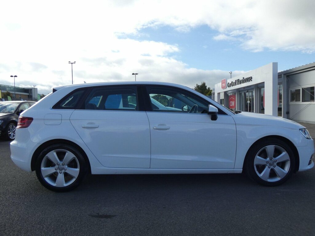Audi A3 1.4 Tfsi Sport Sportback Euro 6 Ss White #4