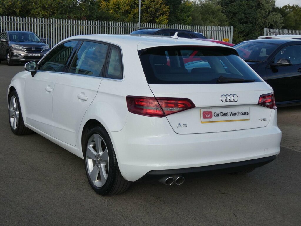 Audi A3 1.6 Tdi Se S Tronic 18 Alloys Black #31