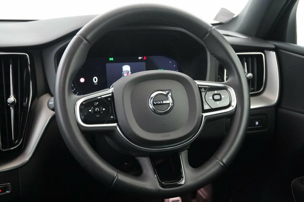 Volvo XC60 Inscription Blue #28