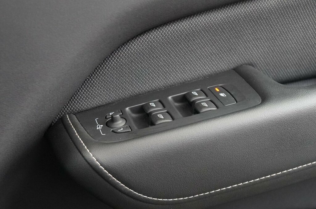 Volvo XC60 Inscription Blue #22