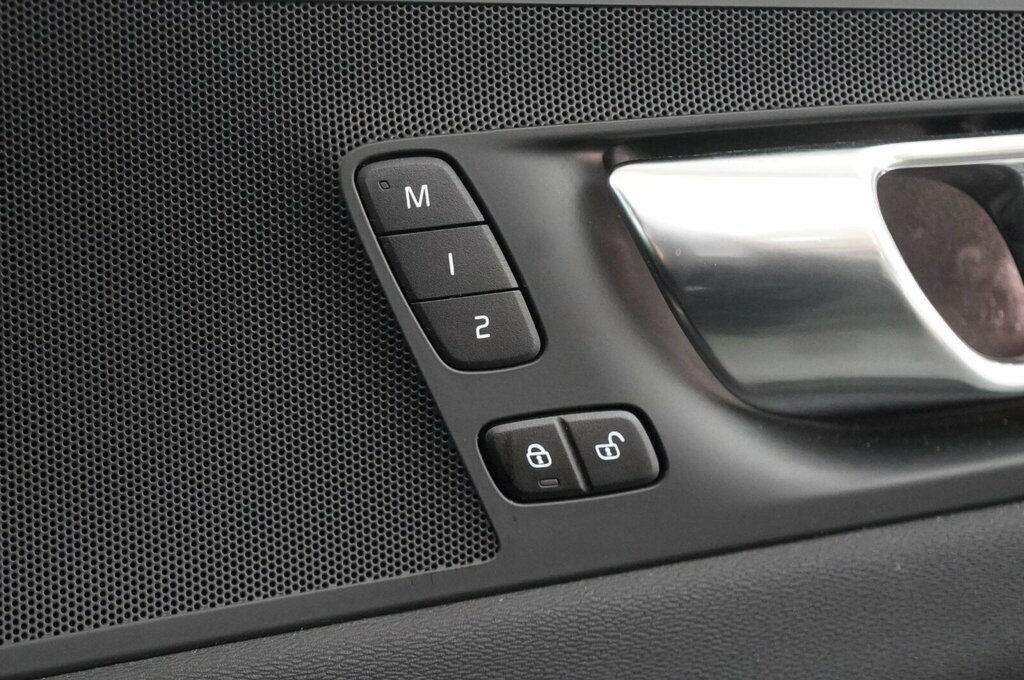 Volvo XC60 Inscription Blue #23