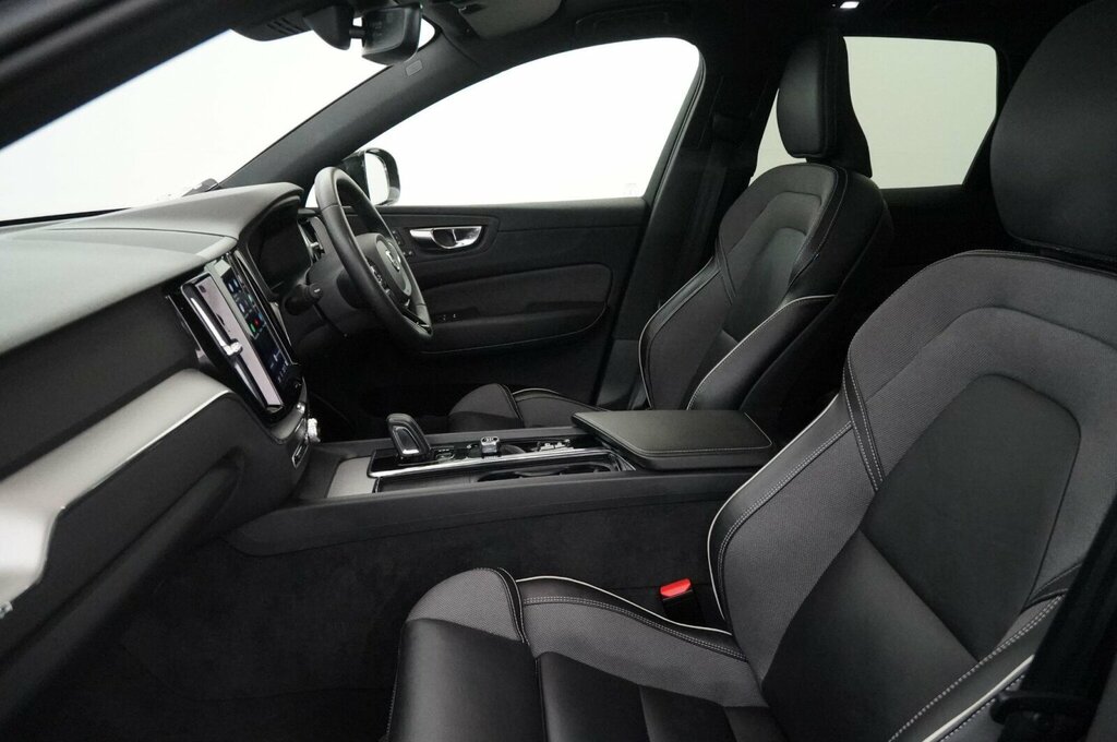 Volvo XC60 Inscription Blue #31
