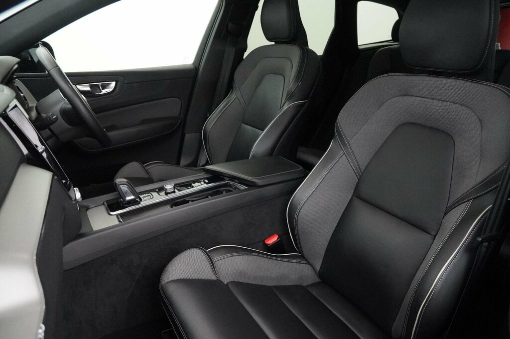 Volvo XC60 Inscription Blue #35
