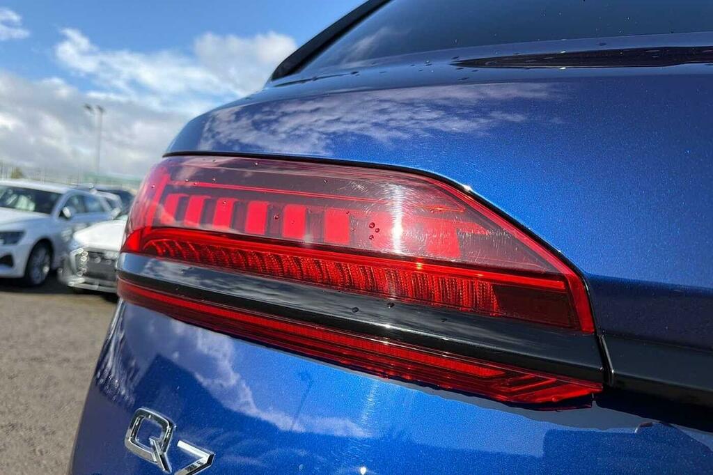 Audi Q7 Black Edition 50 Tdi Quattro 286 Ps Tiptronic Blue #15