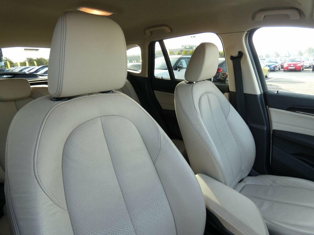 BMW X1 X1 Xdrive20d Sport Orange #9