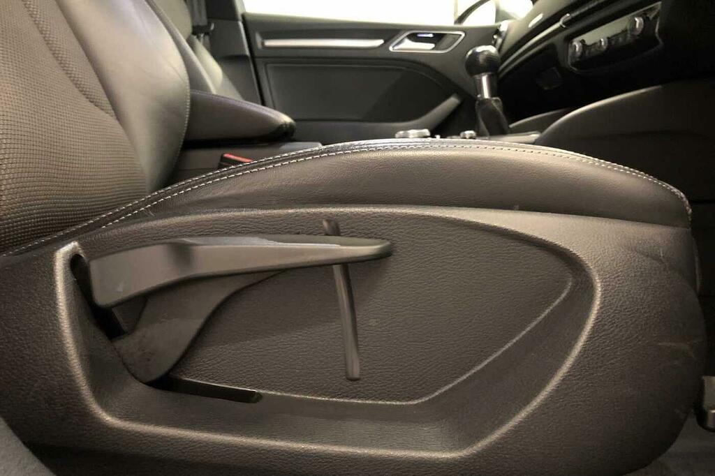 Audi A3 Sport 35 Tfsi 150 Ps S Tronic Grey #27