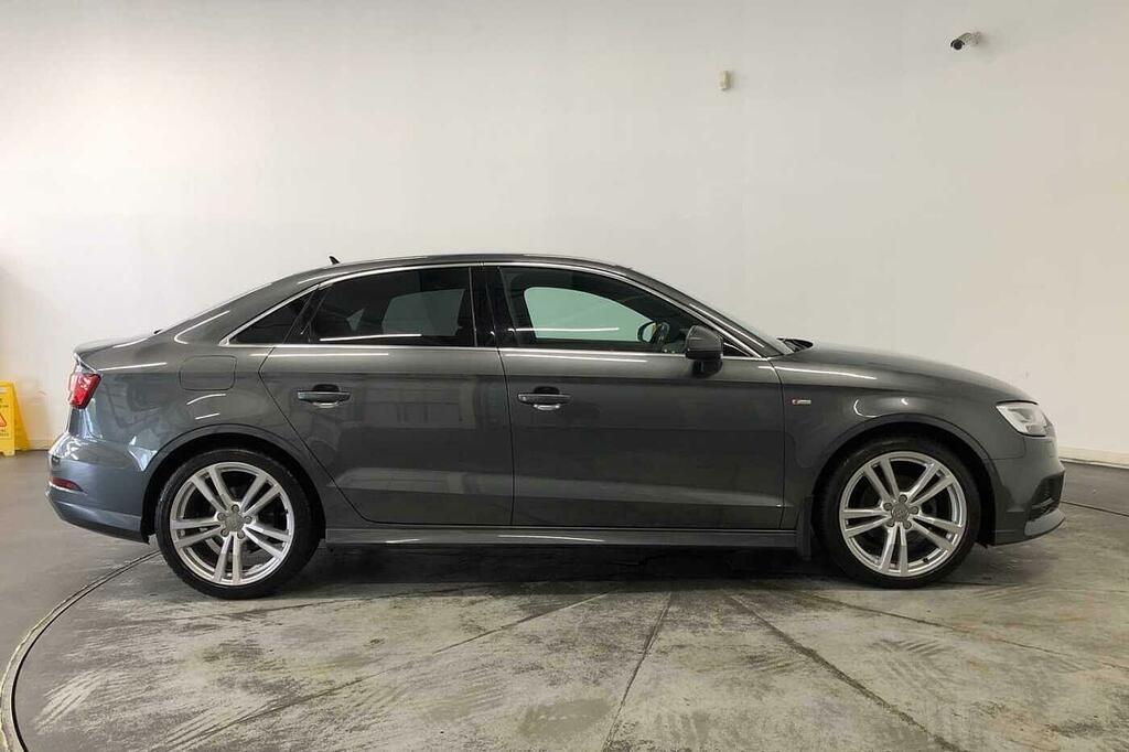 Audi A3 Sport 35 Tfsi 150 Ps S Tronic Grey #4