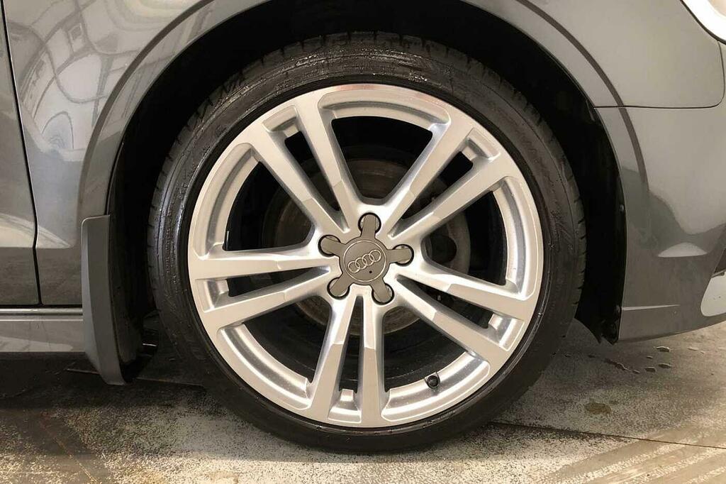 Audi A3 Sport 35 Tfsi 150 Ps S Tronic Grey #5