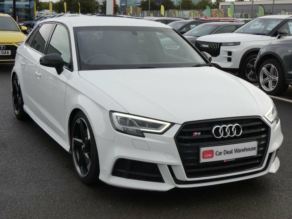Audi A3 2.0 Tfsi Black Edition Sportback S Tronic Quattro White #3