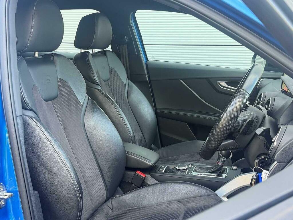 Audi Q2 Sport 30 Tdi 116 Ps 6-Speed Black #11