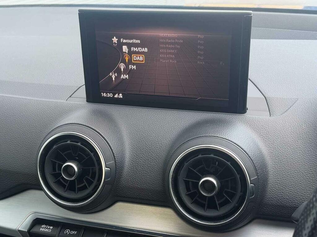 Audi Q2 Sport 30 Tdi 116 Ps 6-Speed Black #21