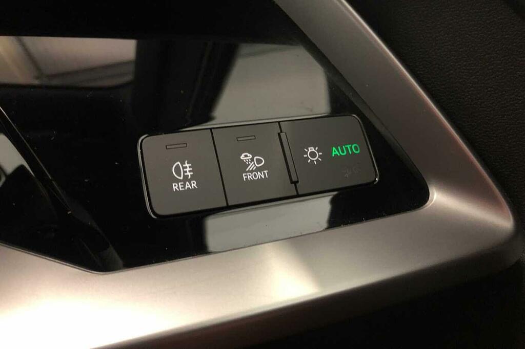 Audi A3 30 Tfsi Sport S Tronic Black #42