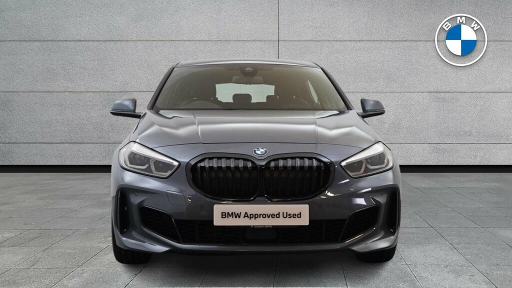 BMW 1 Series M Sport Black #16