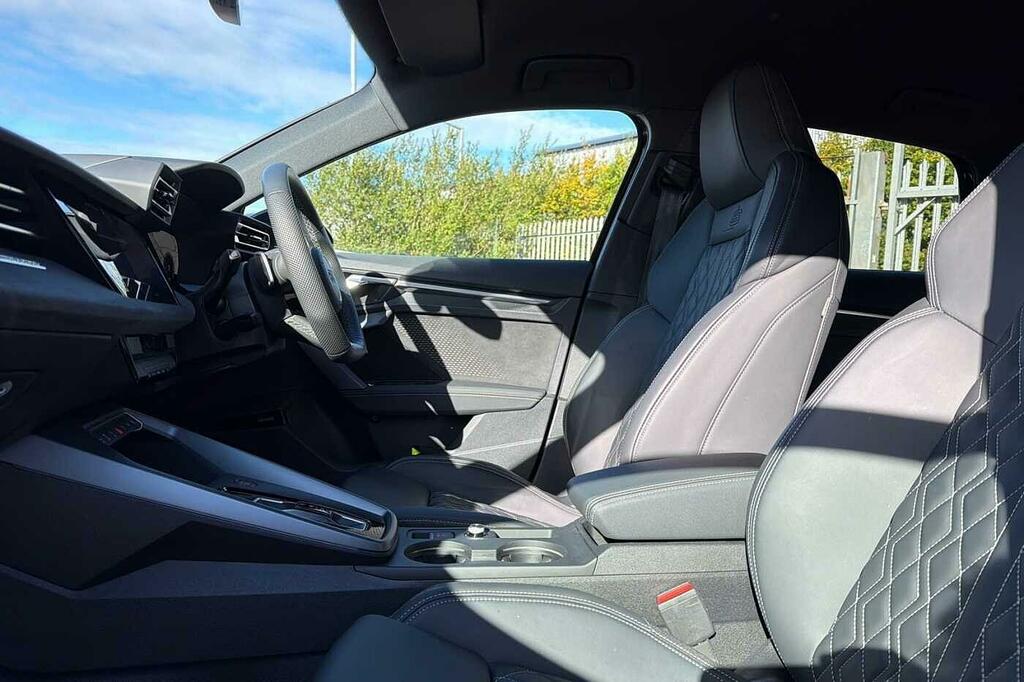 Audi A3 1.5 Tfsi 35 S Line Sportback S Tronic Black #10