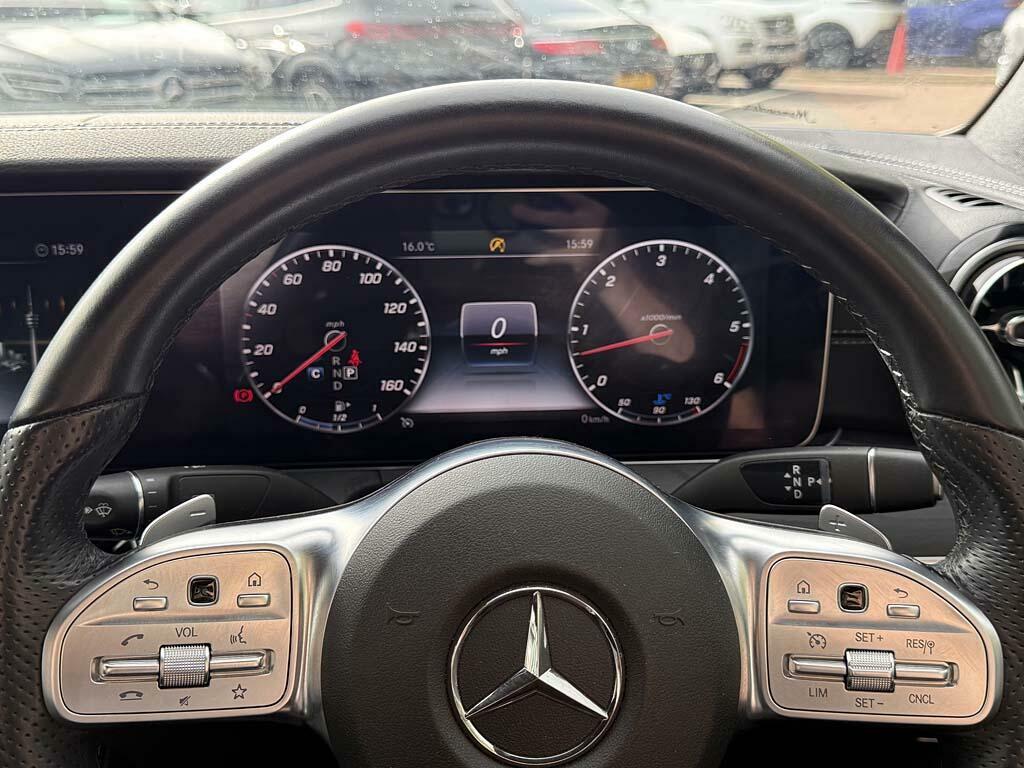 Mercedes-Benz E Class E 400 D 4Matic Amg Line Black #4
