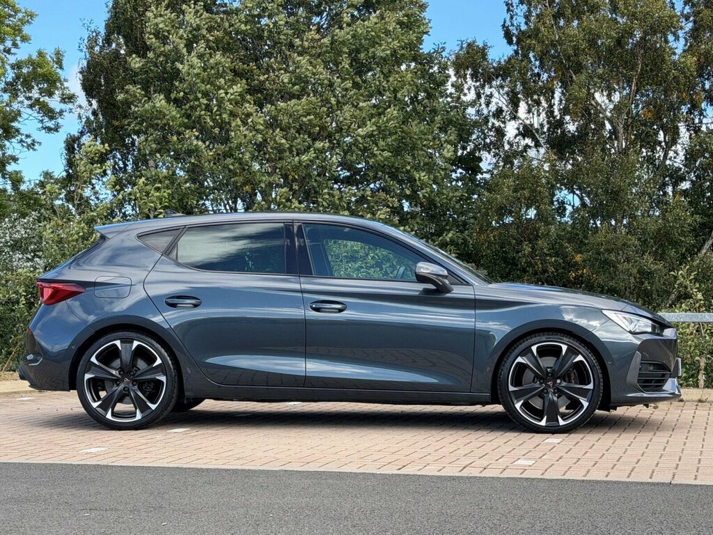 Cupra Leon 2.0 Tsi 300 Vz2 Dsg Grey #4