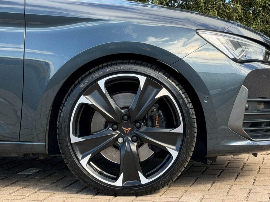 Cupra Leon 2.0 Tsi 300 Vz2 Dsg Grey #5