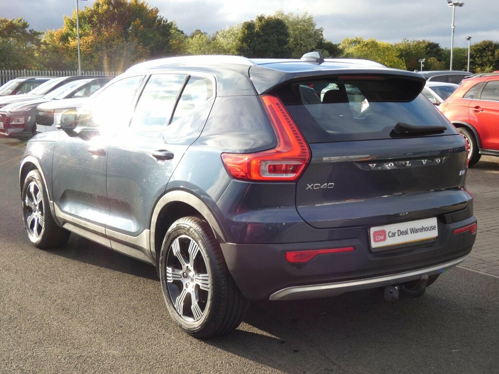 Volvo XC40 2.0L T4 R-design Pro 188 Bhp White #24