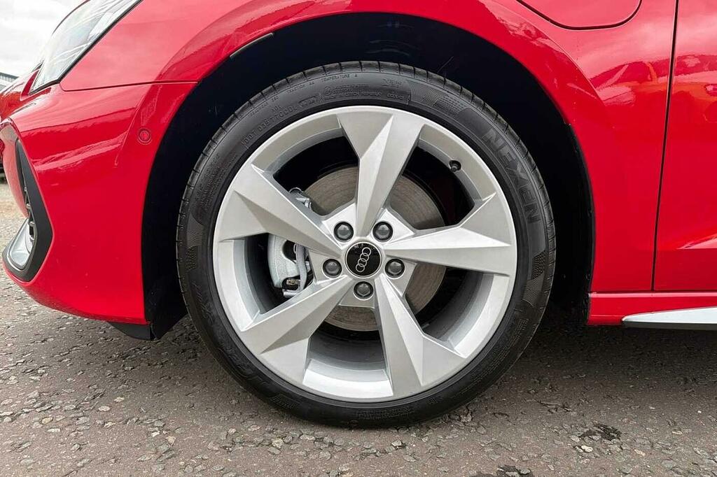 Audi A3 S Line Tfsi E 204 Ps S Tronic Red #5