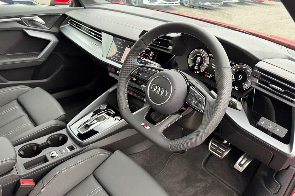 Audi A3 S Line Tfsi E 204 Ps S Tronic Red #6