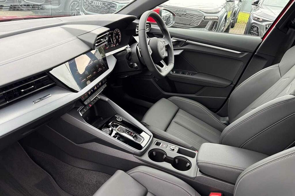 Audi A3 S Line Tfsi E 204 Ps S Tronic Red #2