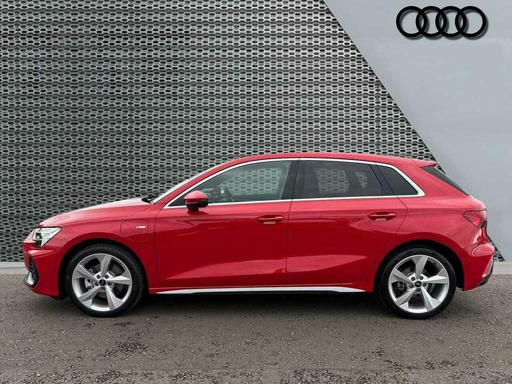 Audi A3 S Line Tfsi E 204 Ps S Tronic Red #4