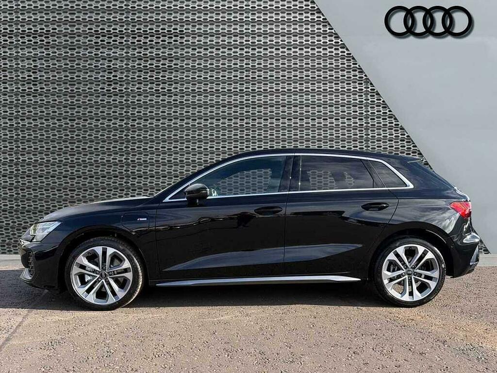 Audi A3 S Line Tfsi E 204 Ps S Tronic Black #4