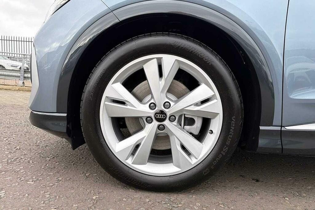 Audi Q4 E Tron Q4 S Line 45 E-tron 210,00 Kw Blue #5