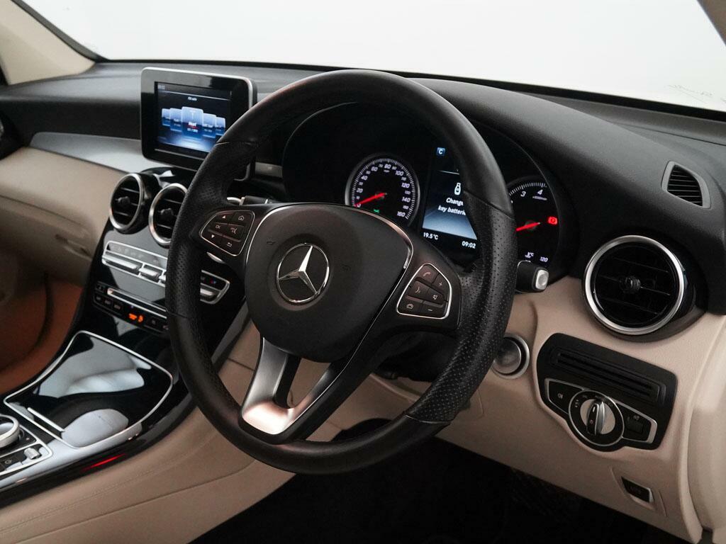 Mercedes-Benz GLC Class Glc 350 D 4Matic Amg Line Premium Plus Grey #17