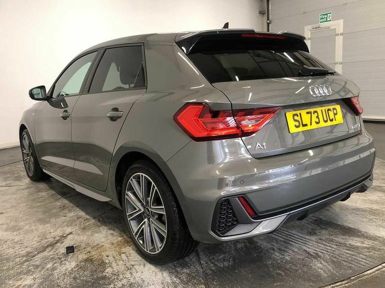 Audi A1 Black Edition 35 Tfsi 150 Ps S Tronic Grey #3