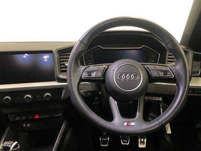 Audi A1 Black Edition 35 Tfsi 150 Ps S Tronic Grey #13