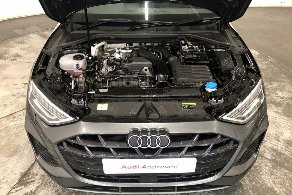 Audi A3 Sportback Black Edition 35 Tfsi 150 Ps S Tronic DL24LAE Black #9