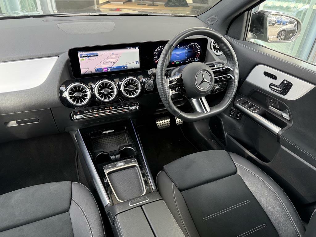 Mercedes-Benz GLA Class Gla 250 E Amg Line Premium Grey #3