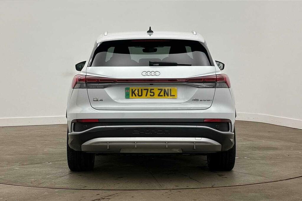 Audi Q4 E Tron Audi Q4 Sportback S Line 45 E-tron 210,00 Kw Blue #8
