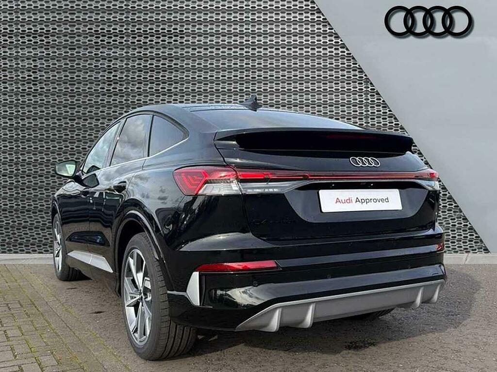 Audi Q4 E Tron 150Kw 63Kwh S Line Black #3