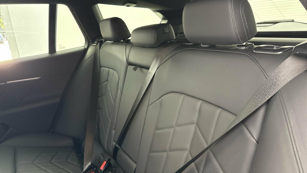 BMW 5 Series 530E M Sport Black #12