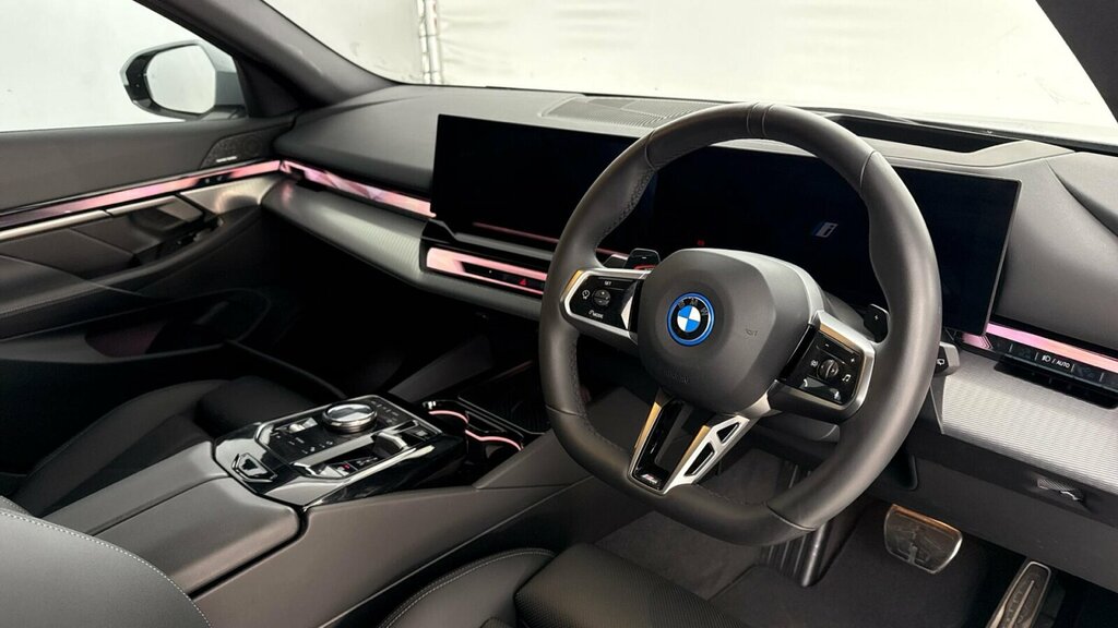BMW 5 Series 530E M Sport Touring Grey #6