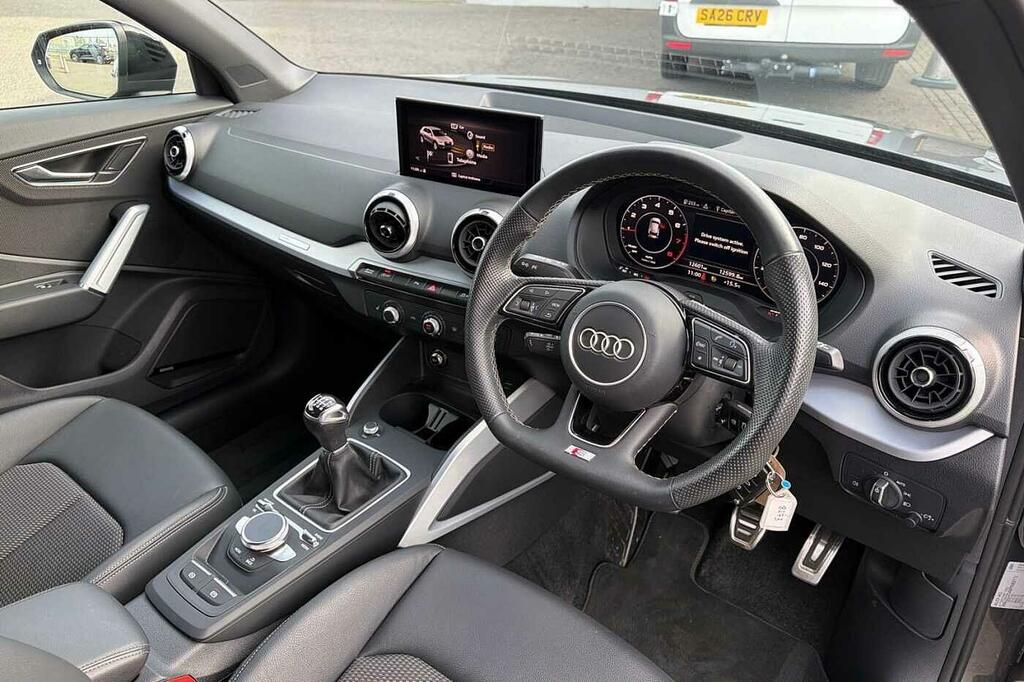 Audi Q2 Black Edition 30 Tfsi 110 Ps 6-Speed Grey #6