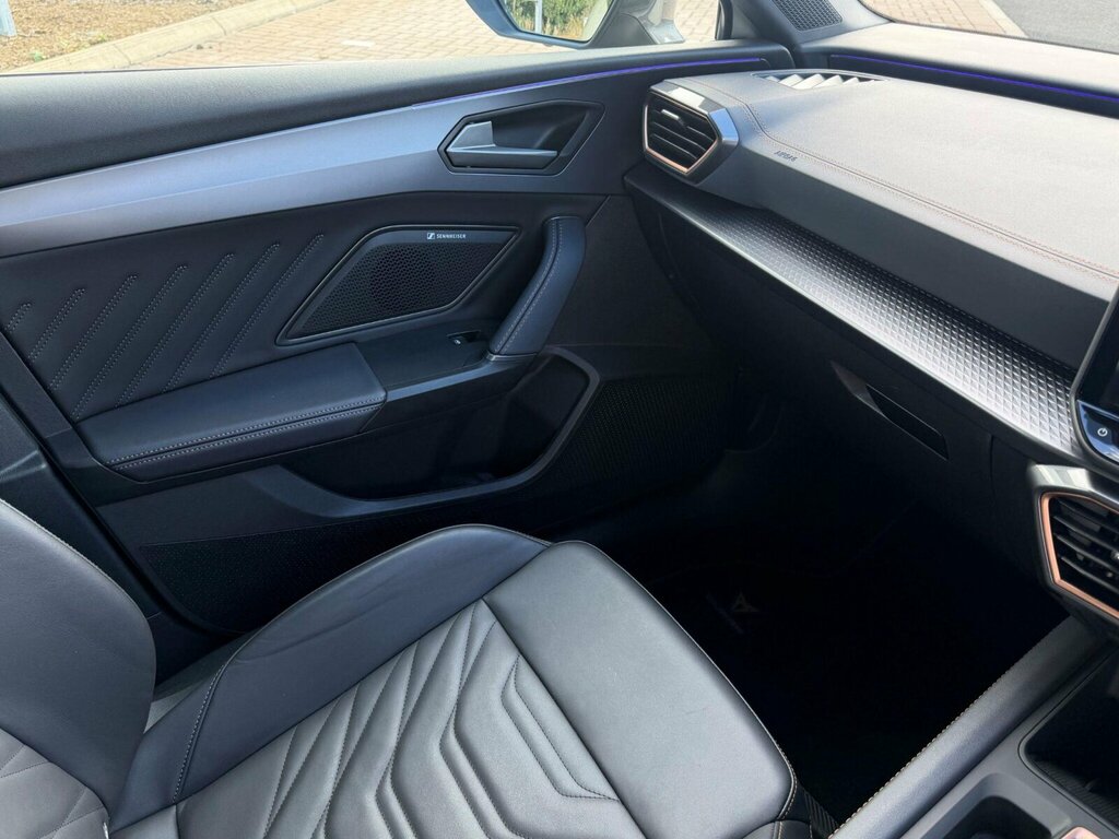 Cupra Leon Cupra Leon Estate 1.5 Tsi 150 V2 White #16