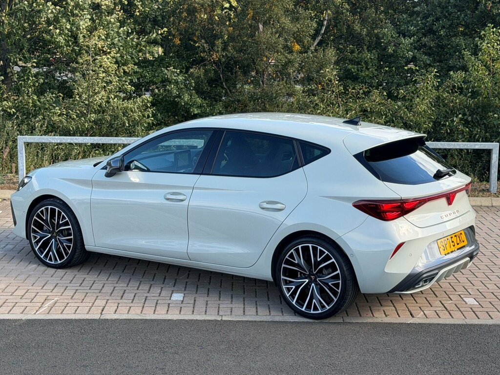Cupra Leon Cupra Leon Estate 1.5 Tsi 150 V2 White #38