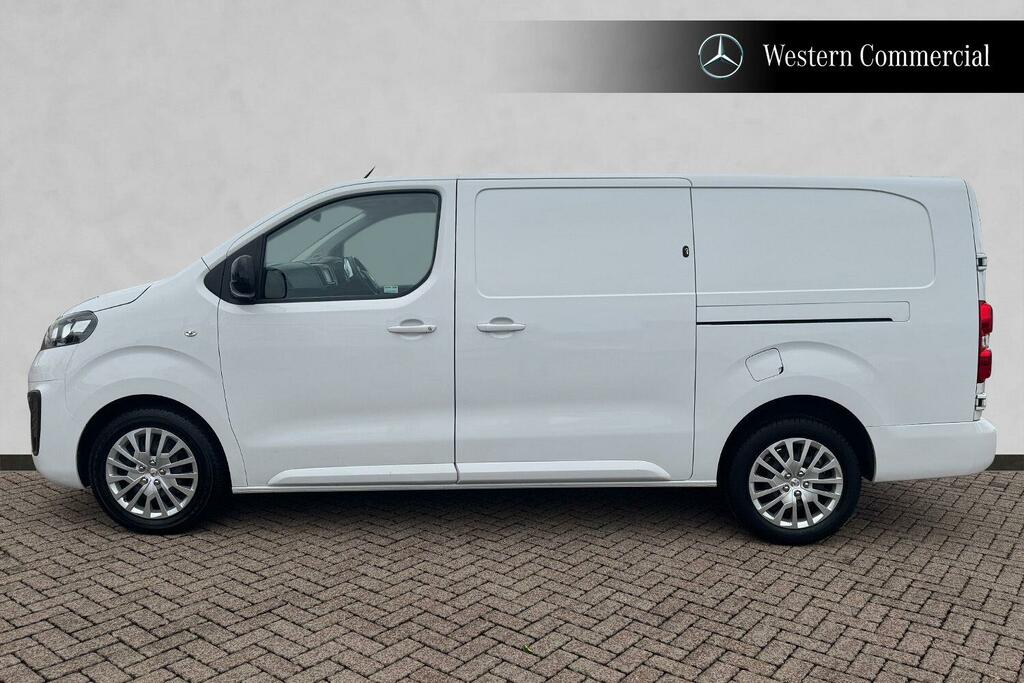 Vauxhall Vivaro 1.5 Turbo D 2900 Pro Panel Van 6Dr L White #5